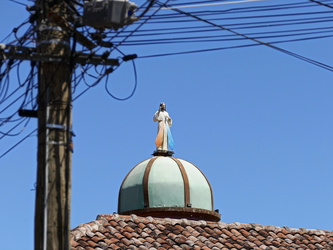 Grenada - Jesus auf dem Dach