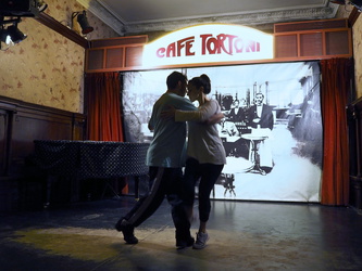 Tango im Cafe Tortoni