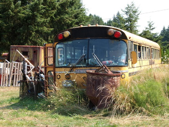 Alter Schulbus