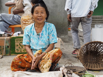 Reshi Bazar - Marktfrau