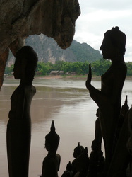 Blick aus der Pak Ou-Höhle
