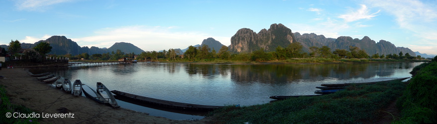 Vang Vieng - Morgens am Fluß