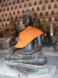 Vientiane - Buddha im Wat Sisaket