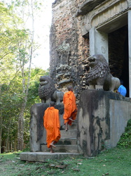 Mönche am Sambor Prae Kuk