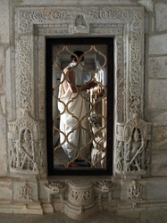 Jain-Gläubiger in den äußeren Gängen 
