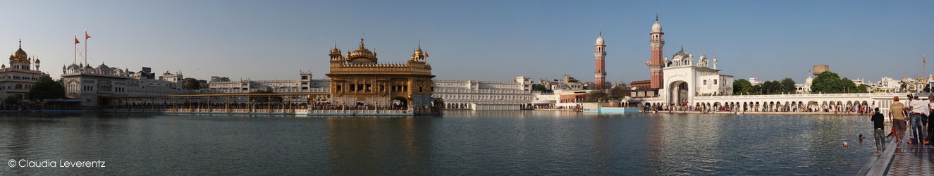 Panoramablick am goldenen Tempel in Amritsar
