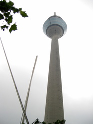 Düsseldorf - Rheinturm