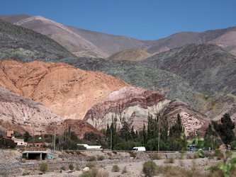 Purmamarca - Farbenfrohe Berglandschaft