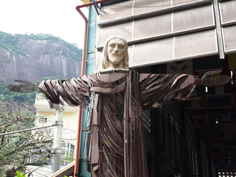 Rio de Janeiro - Christus-Statue an der Zahnradbahn