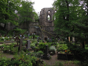 Oybin - Friedhof neben dem Kloster