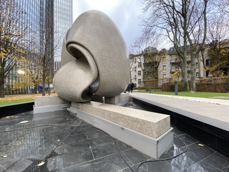 Frankfurt am Main - Konitinuität (Skulptur)