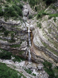 Wasserfall am Viadukt Mangart