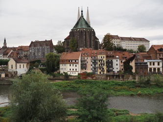 Görlitz - Blick über die Neiße auf dei Pfarrkirche
