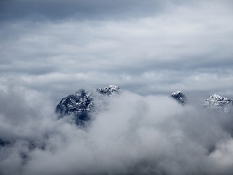 Schönau - Berge in den Wolken