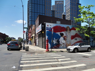 Lincoln Avenue - Mural